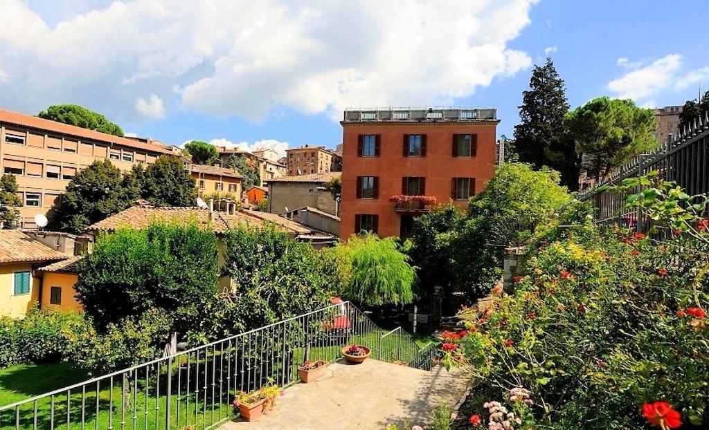 Hotel San Sebastiano Perugia Bagian luar foto