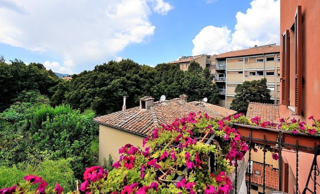 Hotel San Sebastiano Perugia Bagian luar foto