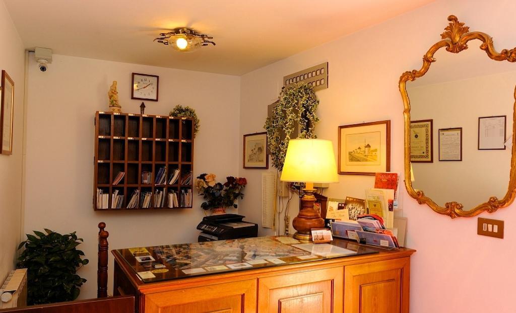 Hotel San Sebastiano Perugia Bagian luar foto