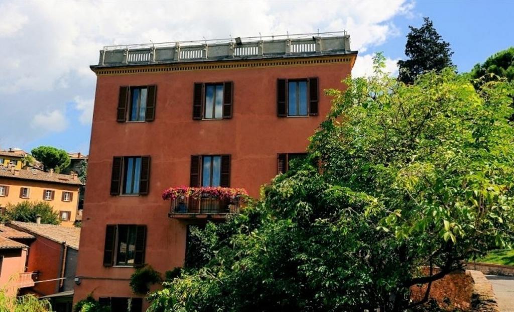 Hotel San Sebastiano Perugia Bagian luar foto
