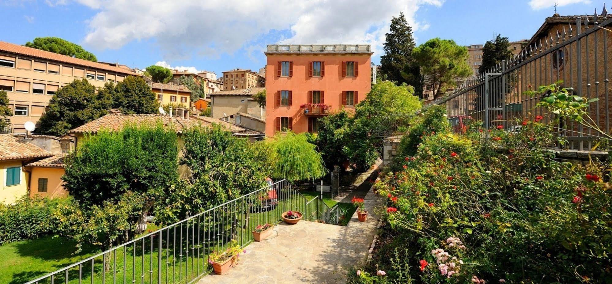 Hotel San Sebastiano Perugia Bagian luar foto