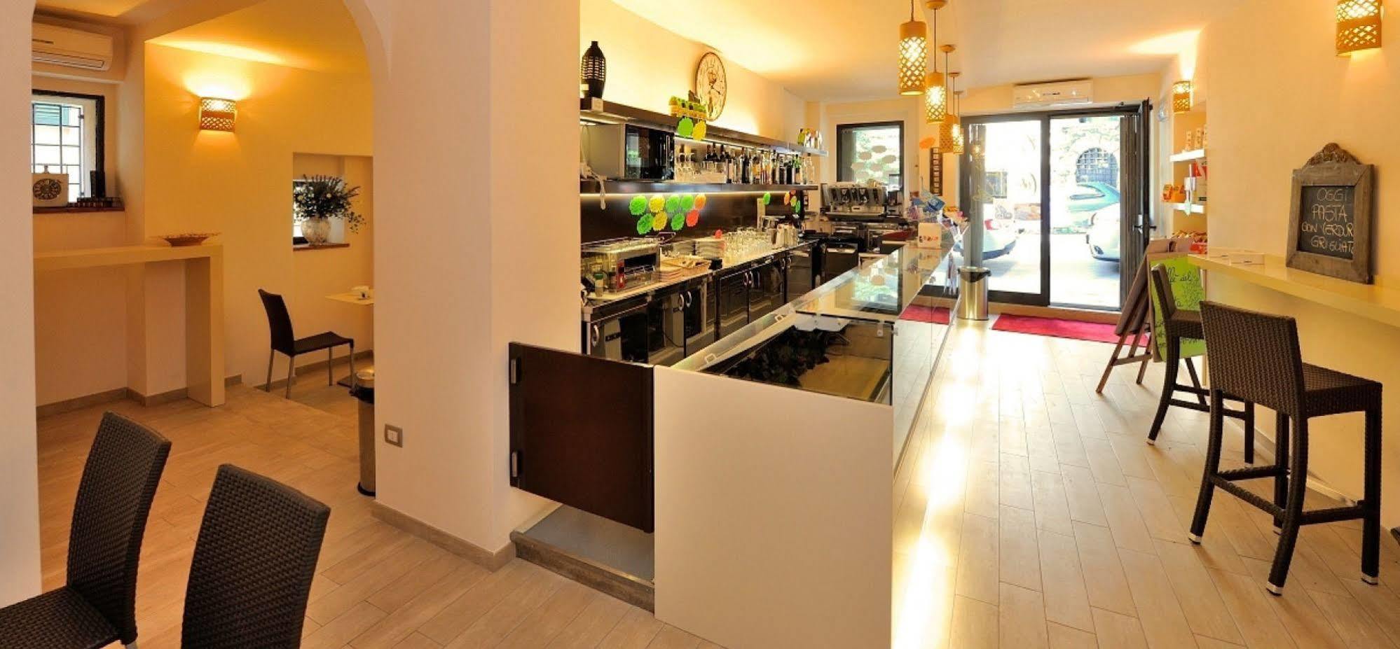 Hotel San Sebastiano Perugia Bagian luar foto